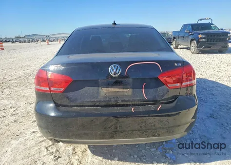 2014 Volkswagen Passat S из США, поврежденный, VIN 1VWAT7A30EC026470